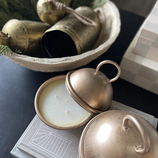 Oversized Bell-Shaped Scented Candles, Set of 2
