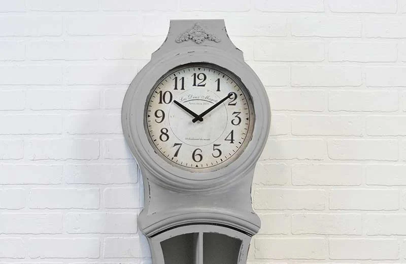 *HUGE* Distressed Mora Wall Clock