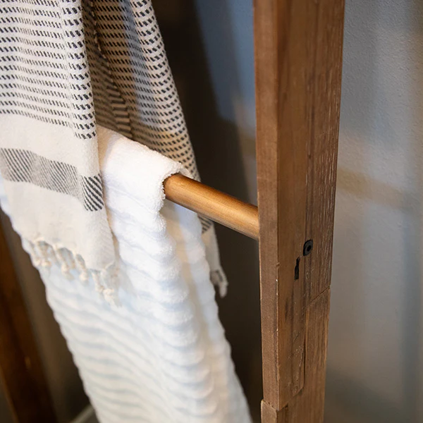 69 Inch Modern Ladder Pine Wood Shelf