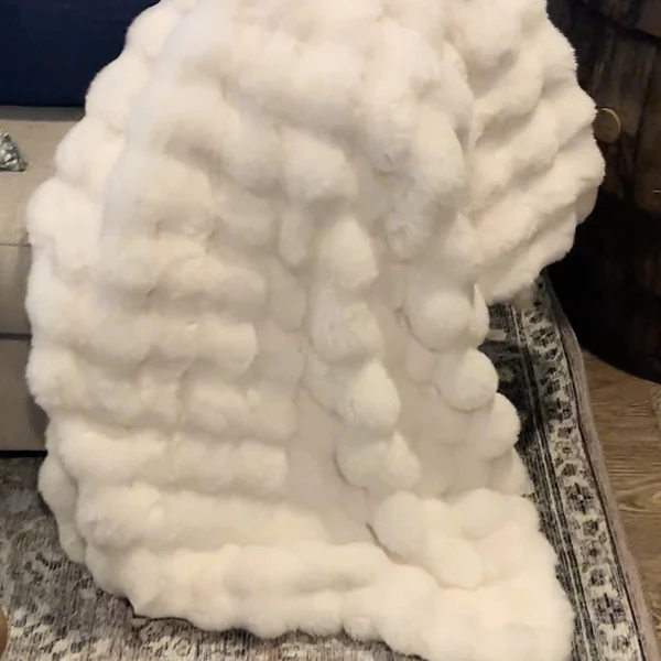 Extra Soft Faux Fur Blanket
