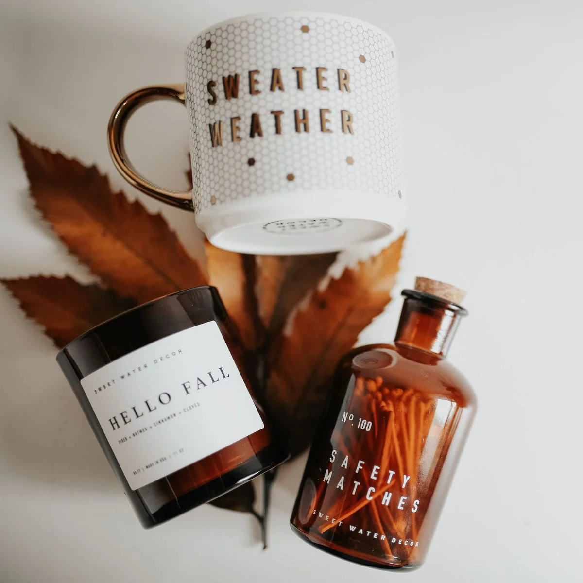 White Tip Medium Amber Apothecary Safety Matches - 100 Count, 3