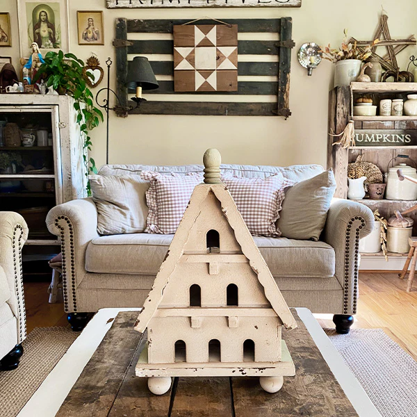 Decorative Distressed Outdoor Wood Birdhouse