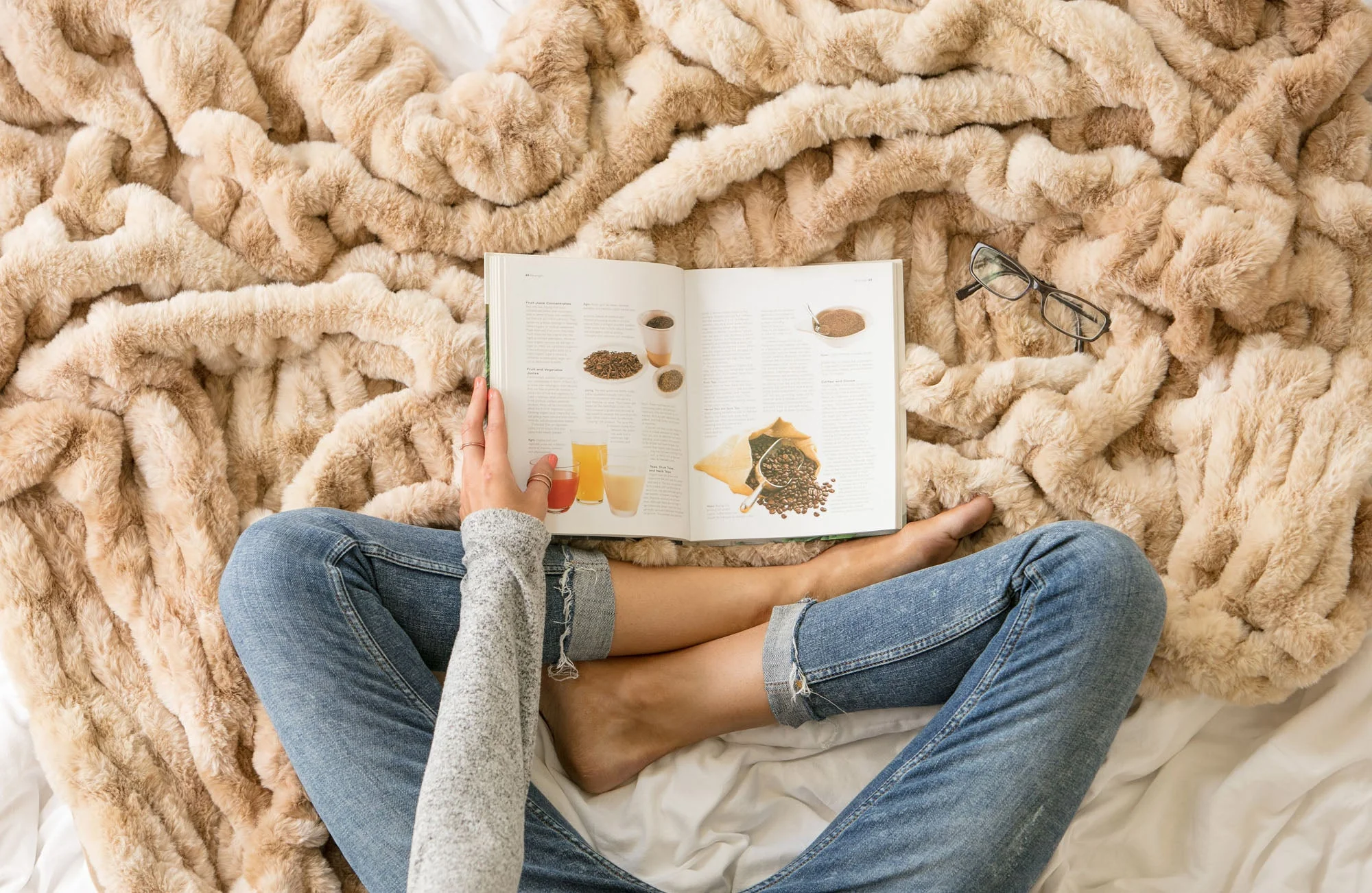 Ruched Faux Fur Throw Blanket