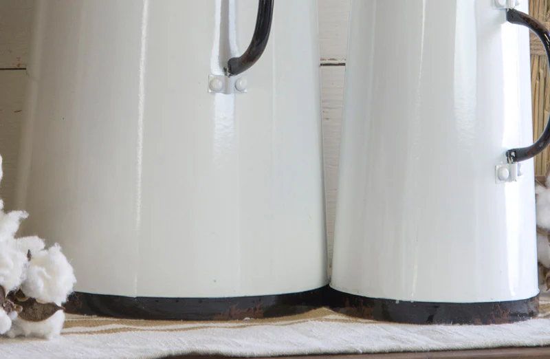 Enamel Grain Scoop  Set of 2