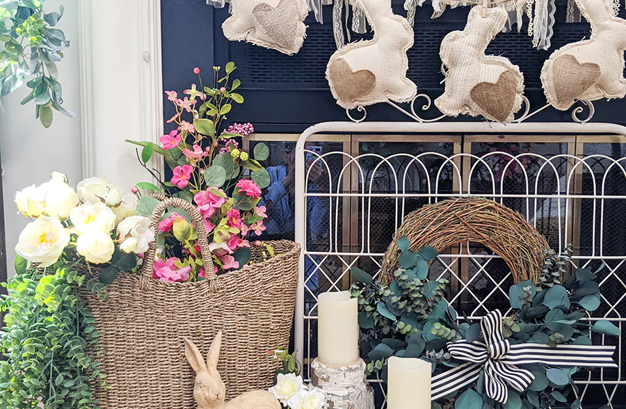 Mixed Floral Spring Swag