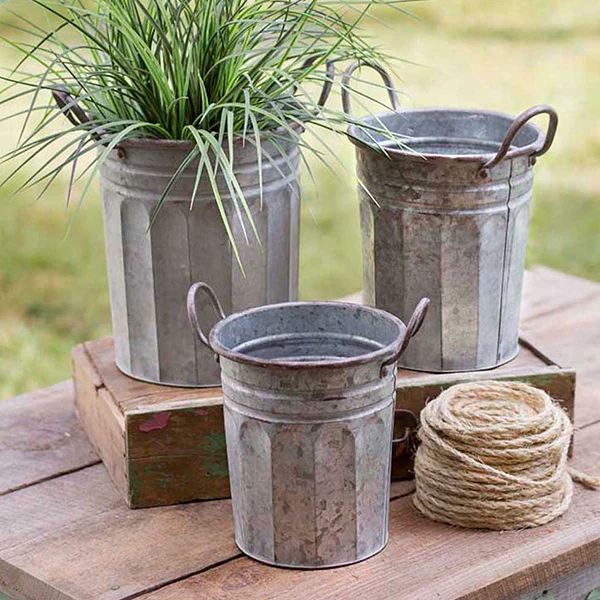 Nesting Galvanized Metal Garden Planter, Set of Three