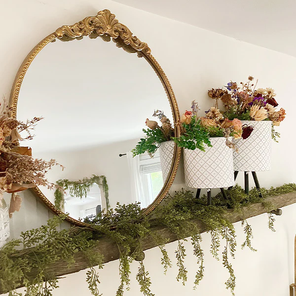 Round Gleaming Primrose Mirror | French Gold Ornate Filigree