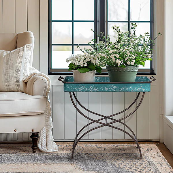 Vintage Finish Butler Table Tray