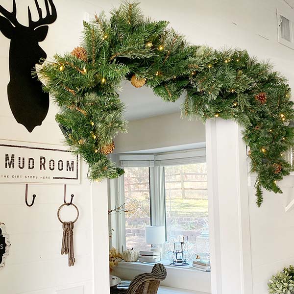 Metal Scrollwork Garland Holder, Pick Your Size