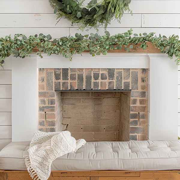 6.5 Foot Lifelike Eucalyptus Garland