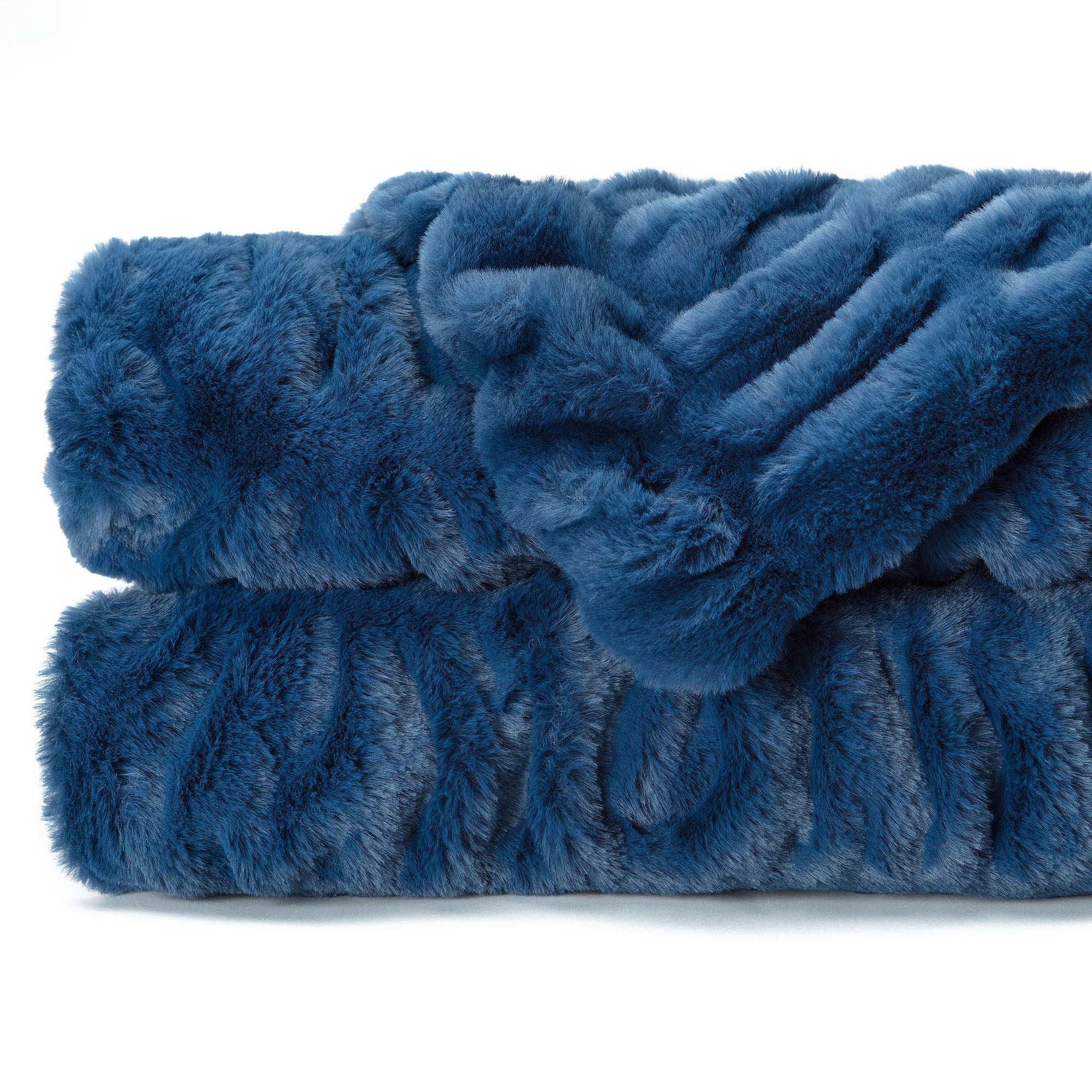 Ruched Faux Fur Throw Blanket