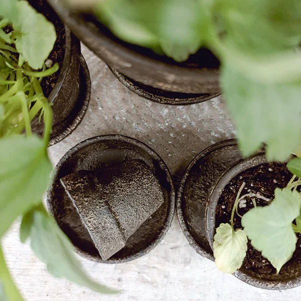 Dark Gray Terracotta Indoor/Outdoor Planters, Set of 5