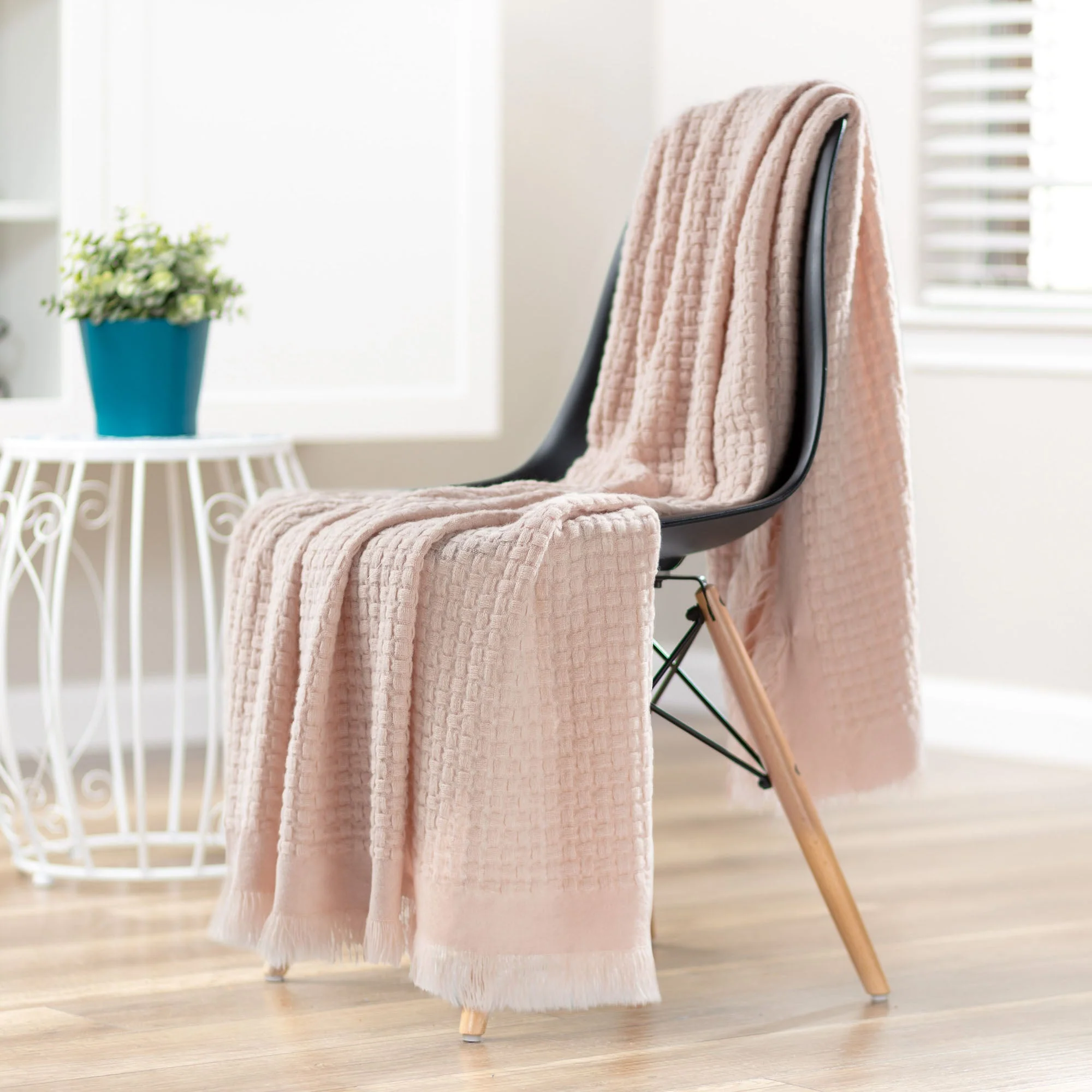 Waffle Fringe Throw Blanket