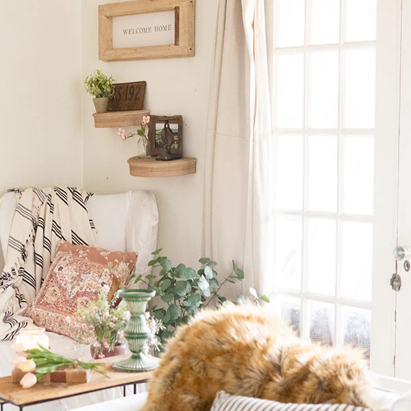 Half Moon Floating Shelves, Set of 2