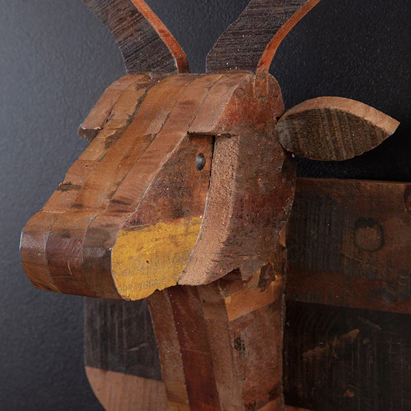 Distressed Wooden Deer Mount