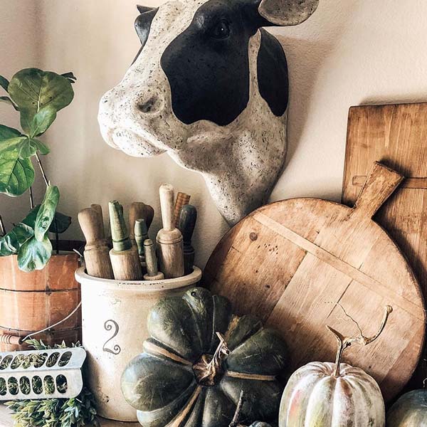 HU-MOOO-NGUS French Farmhouse Cow Head