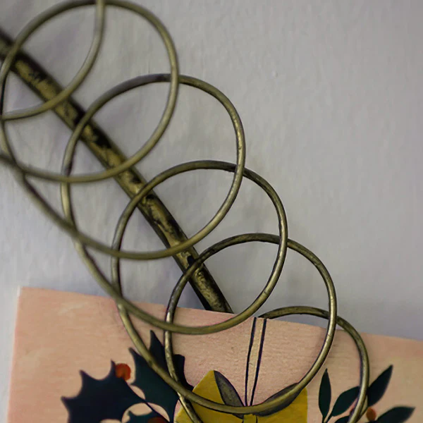 Metal Christmas Card Wreath with Two Birds