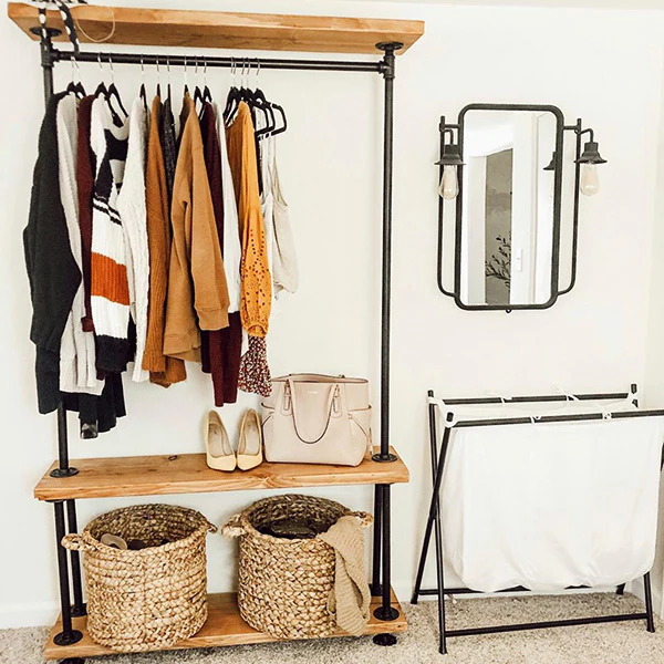 Wall Mirror with Hanging Lamps