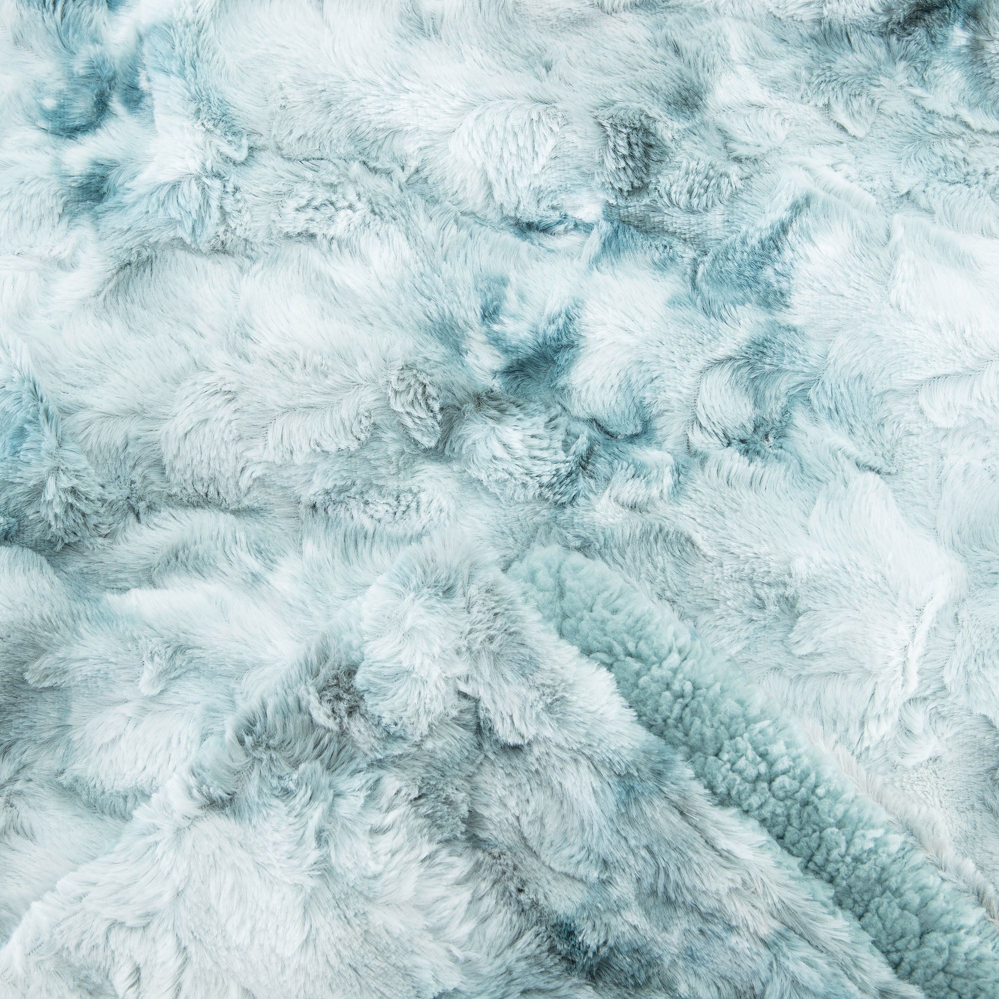 Wolf Faux Fur Throw Blanket