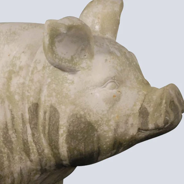 BIG Wilbur Sitting Pig Accent