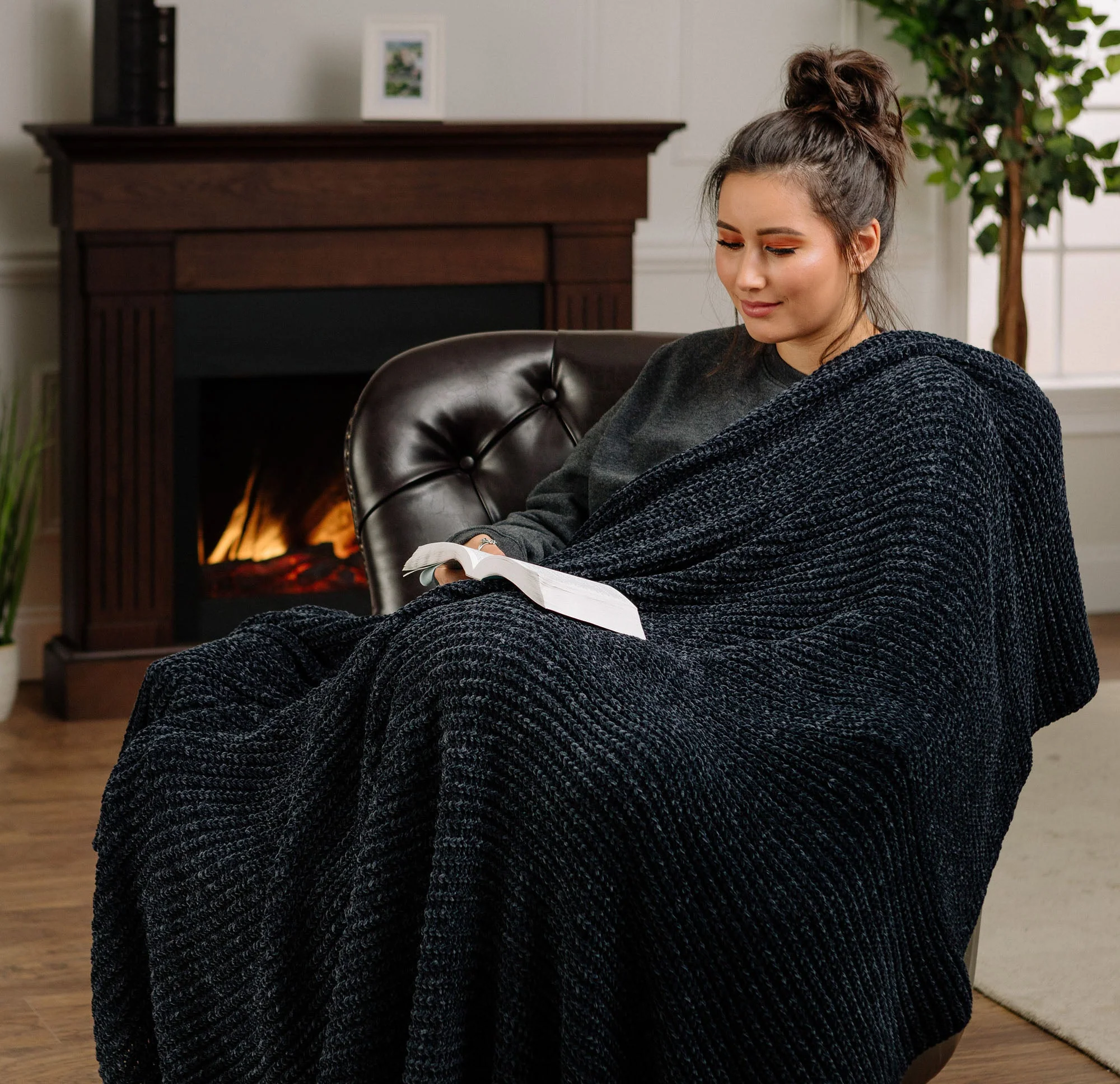 Knit Chenille Throw Blanket