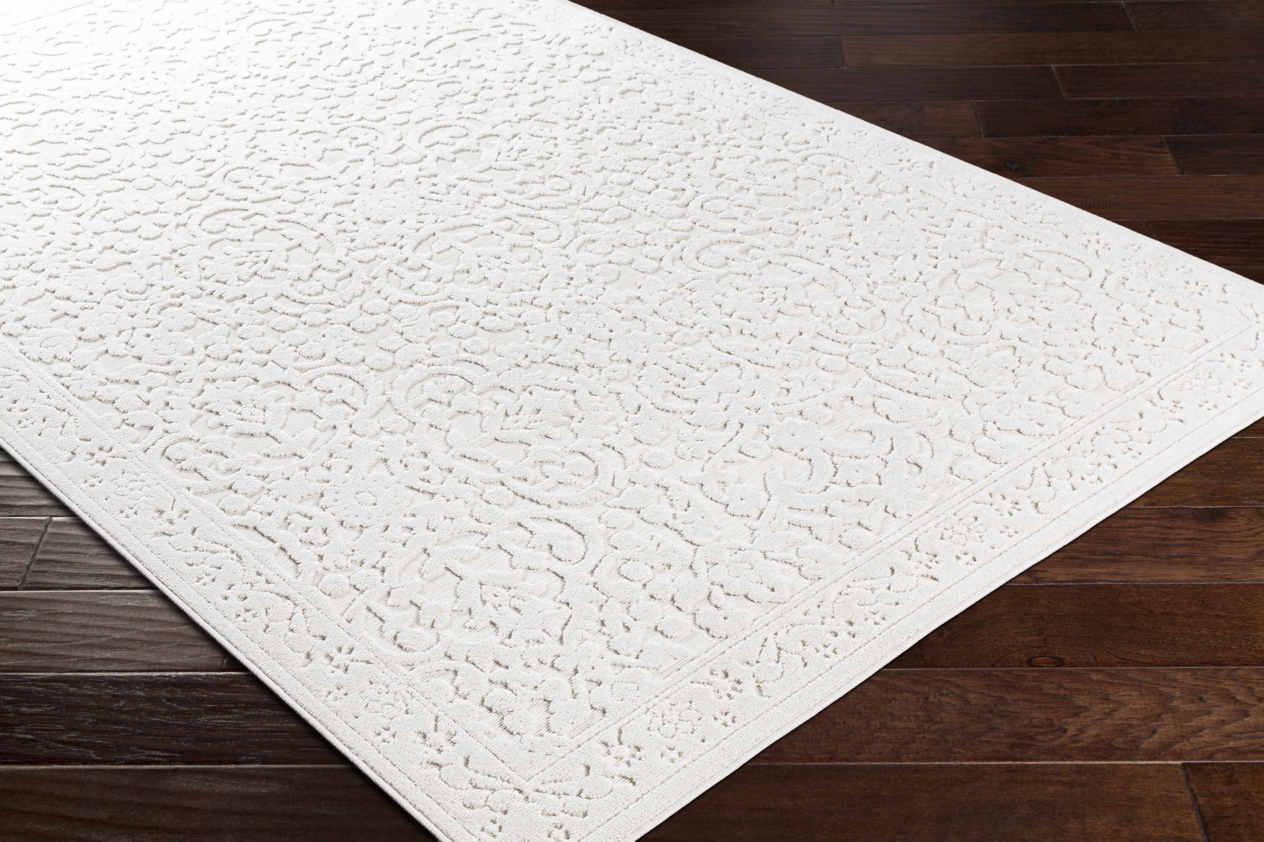 Light Gray Indoor/Outdoor Rug