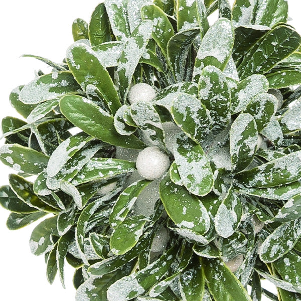 Lifelike Mistletoe Berry Ball