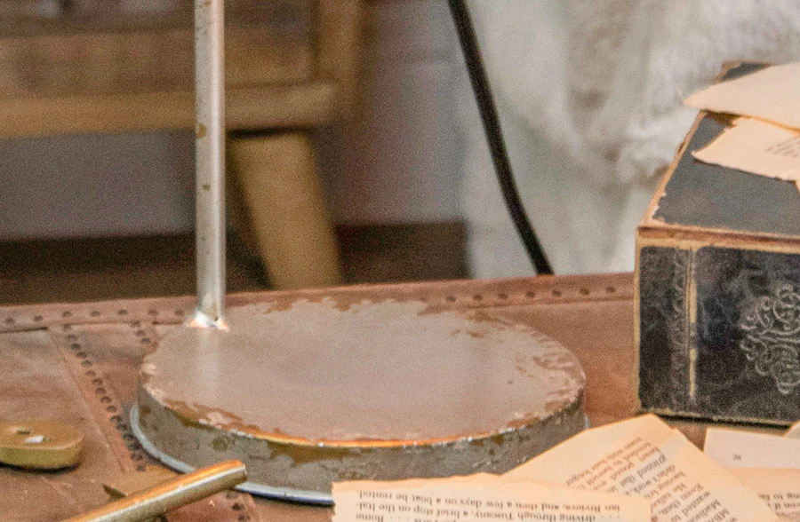 Antique Inspired Desk Lamp