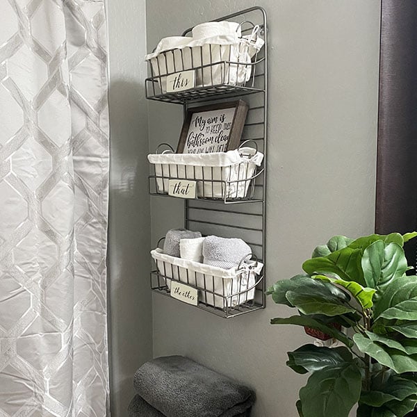 Wall Rack Organizer with 3 Baskets