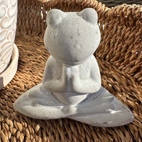 Yoga Frog Garden Statues, Set of 3