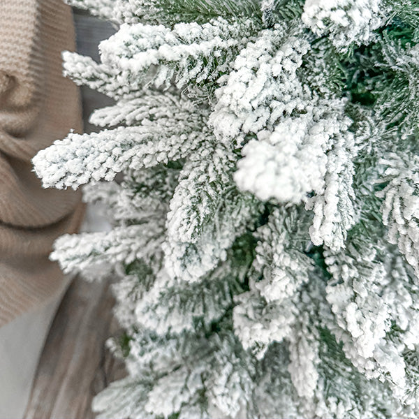 6 Feet Pre-lit Flocked Faux Christmas Tree with Metal Stand