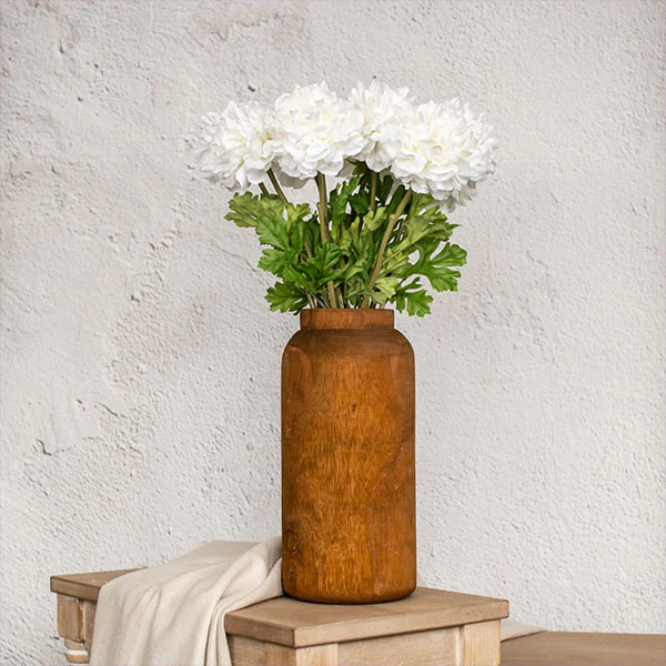 Lifelike White Ranunculus Bundle, 12 Stems