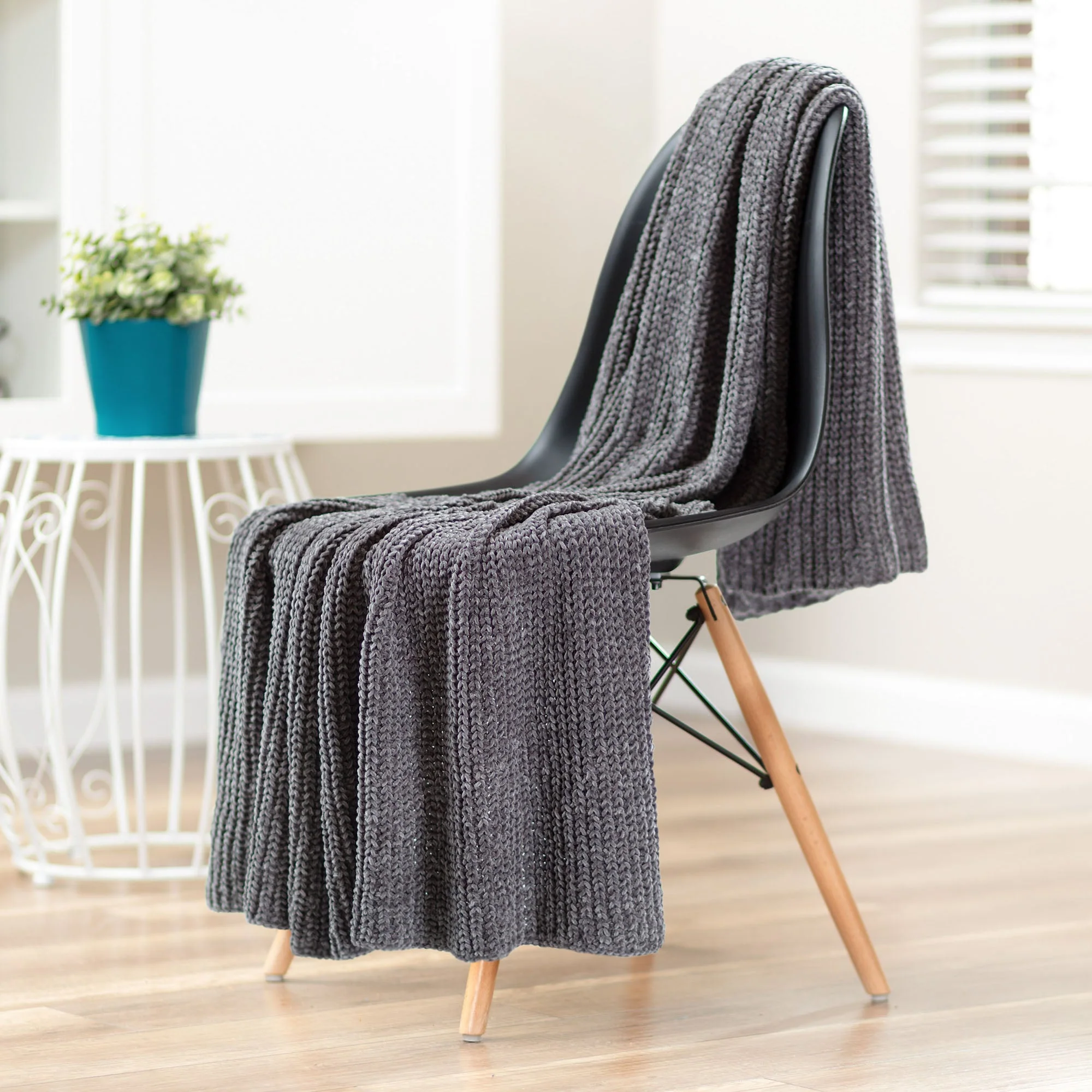 Knit Chenille Throw Blanket