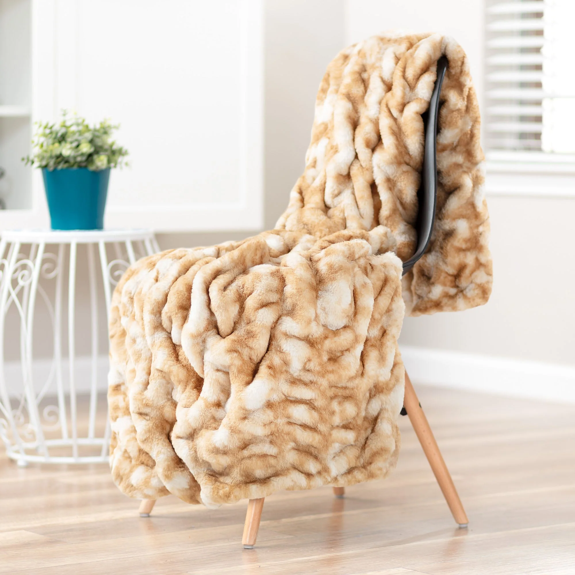 Ruched Faux Fur Throw Blanket