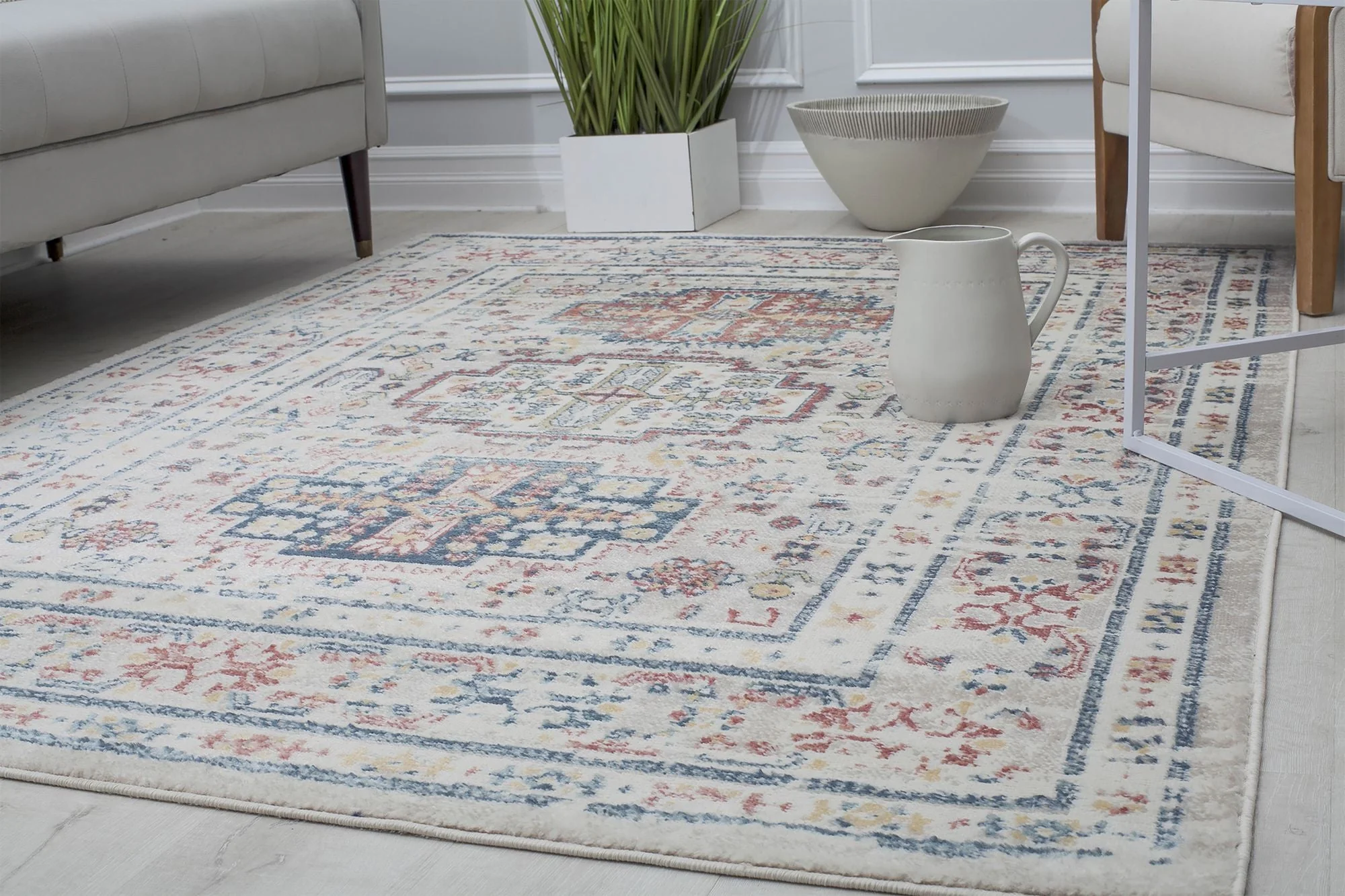 Flaxen Sundara Area Rug
