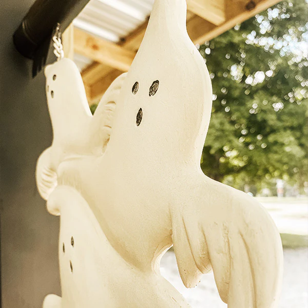 SPOOKY GHOSTS SIGN AND BRACKET SET | Launching our Signs of the Seasons Tradition