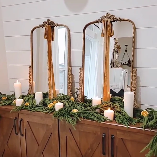 Gold Mirror | Ornate Gleaming