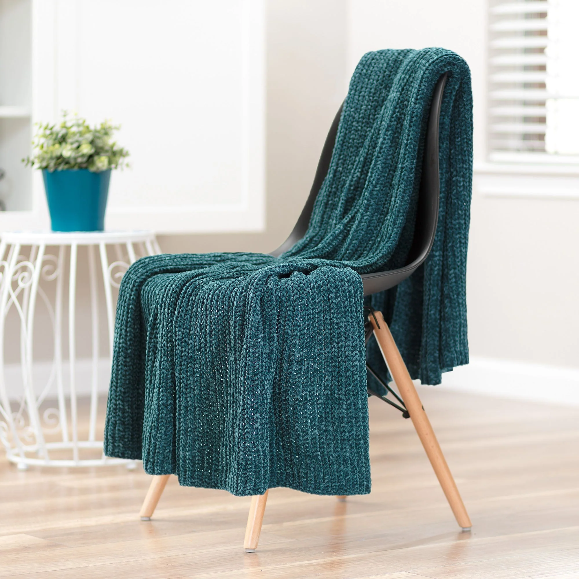 Knit Chenille Throw Blanket