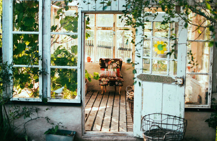 Distressed Green Garden Plaque