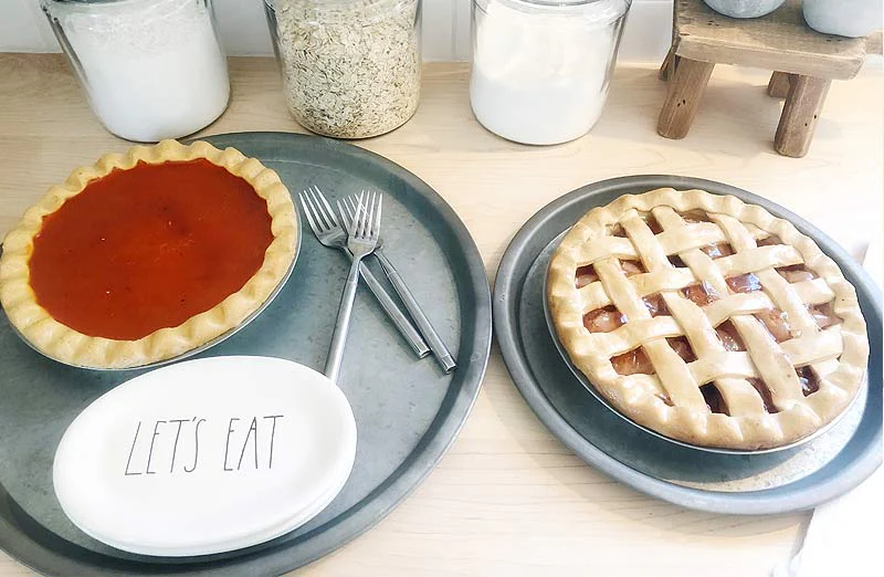 Rustic Circle Tin Trays  Set of 2