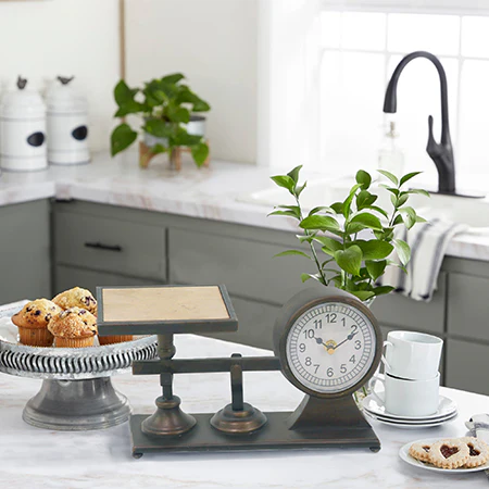 Decorative Tabletop Scale Clock