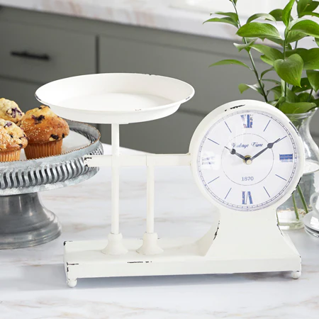 Chippy Decorative Clock Scale