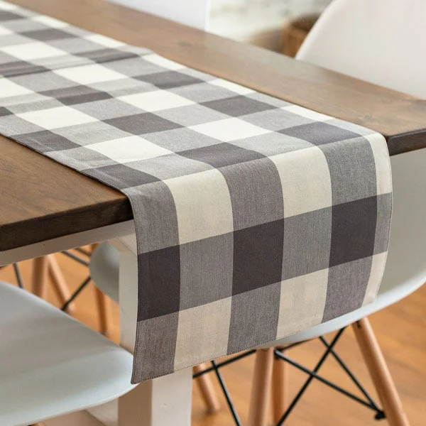 Buffalo Check Runner