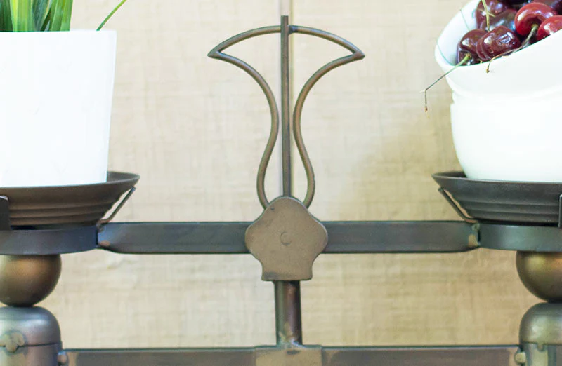 Antiqued Finish Kitchen Scale