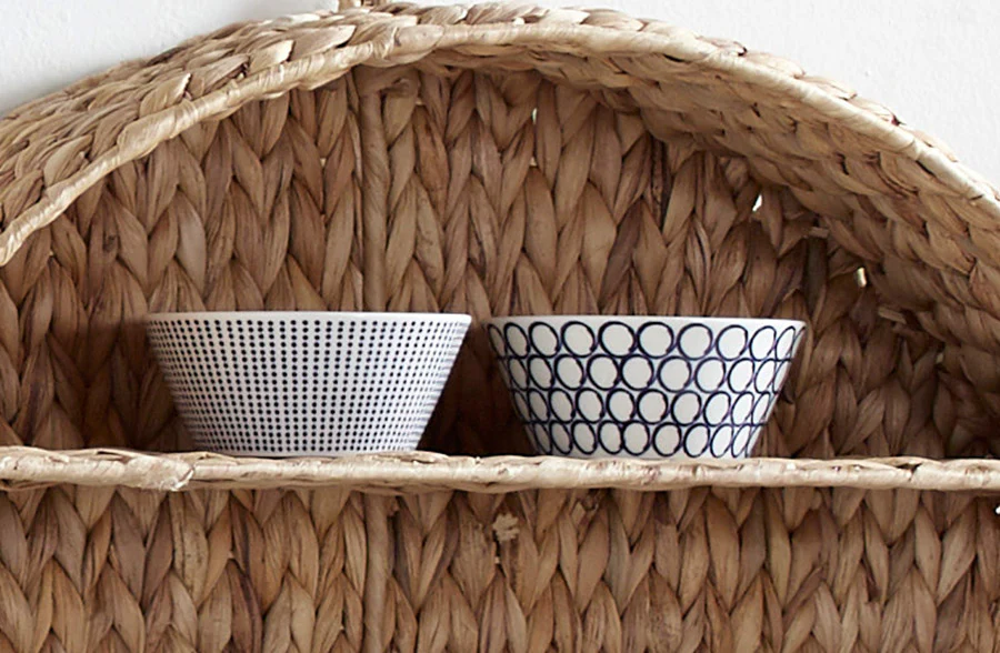 Round Hyacinth Wall Shelf