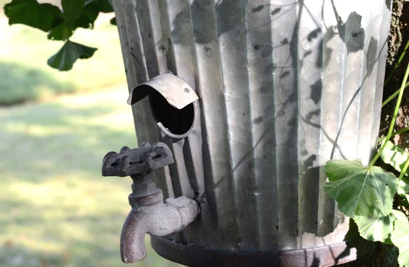 Half Bucket Birdhouse