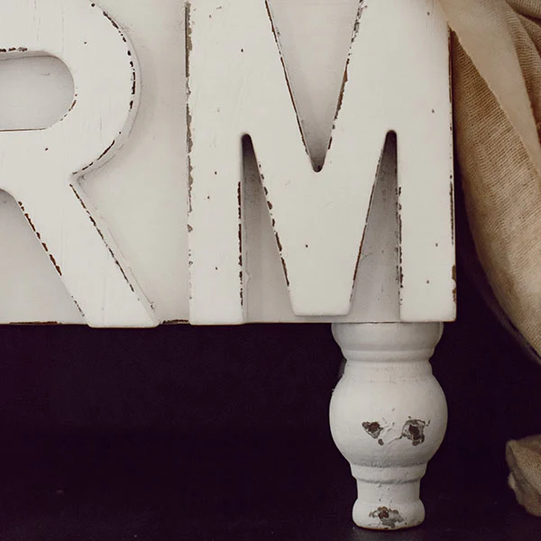 Chippy Wooden Farm Planter