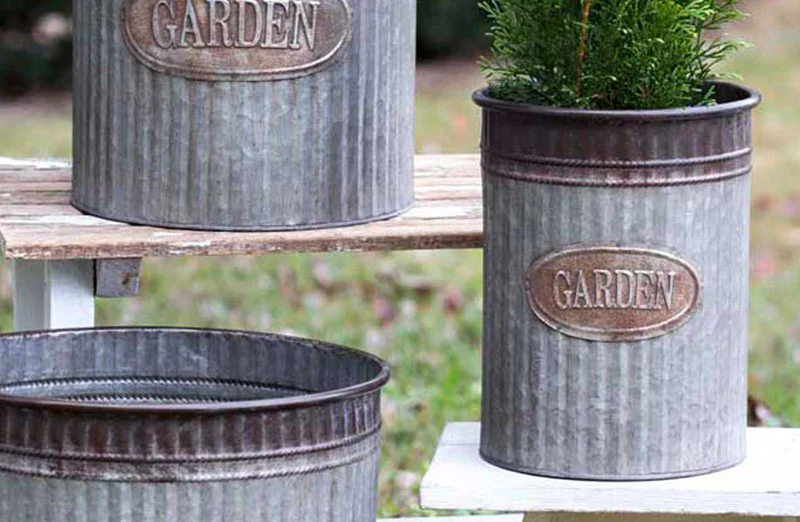 Metal Garden Planter  Set of Three