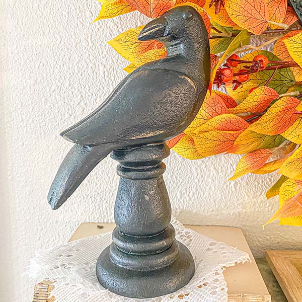 Distressed Raven Statues, Set of 2