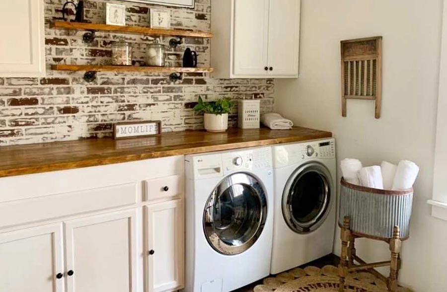 30 Inch High Corrugated Metal Planter and Spindle Stand